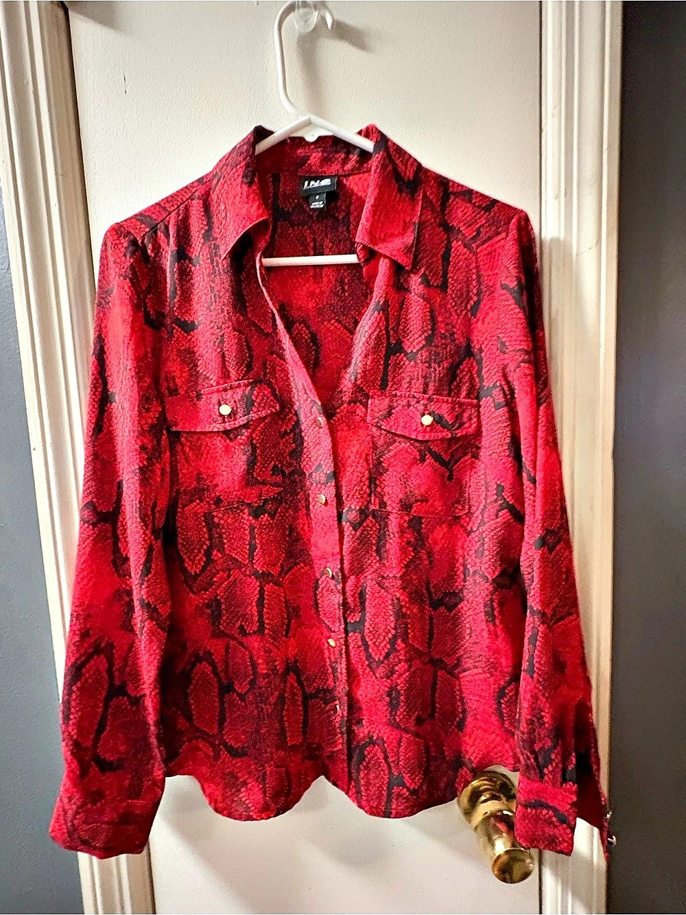 INC International Concepts Snake Print button down shirt red & black size small
